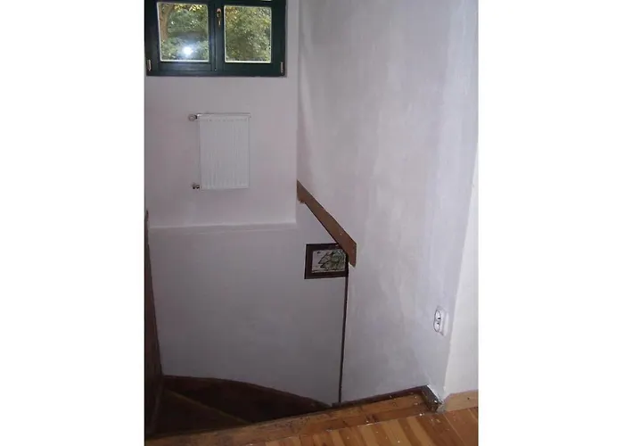 Дом отдыха 3 Bedroom Stunning In *